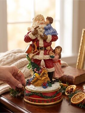 JCPenney Musical Santa Christmas Figurine Music Box Jolly Old St Nicholas 11”